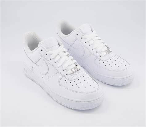 weiße air force gelbes nike zeichen|Nike af1 weiß.